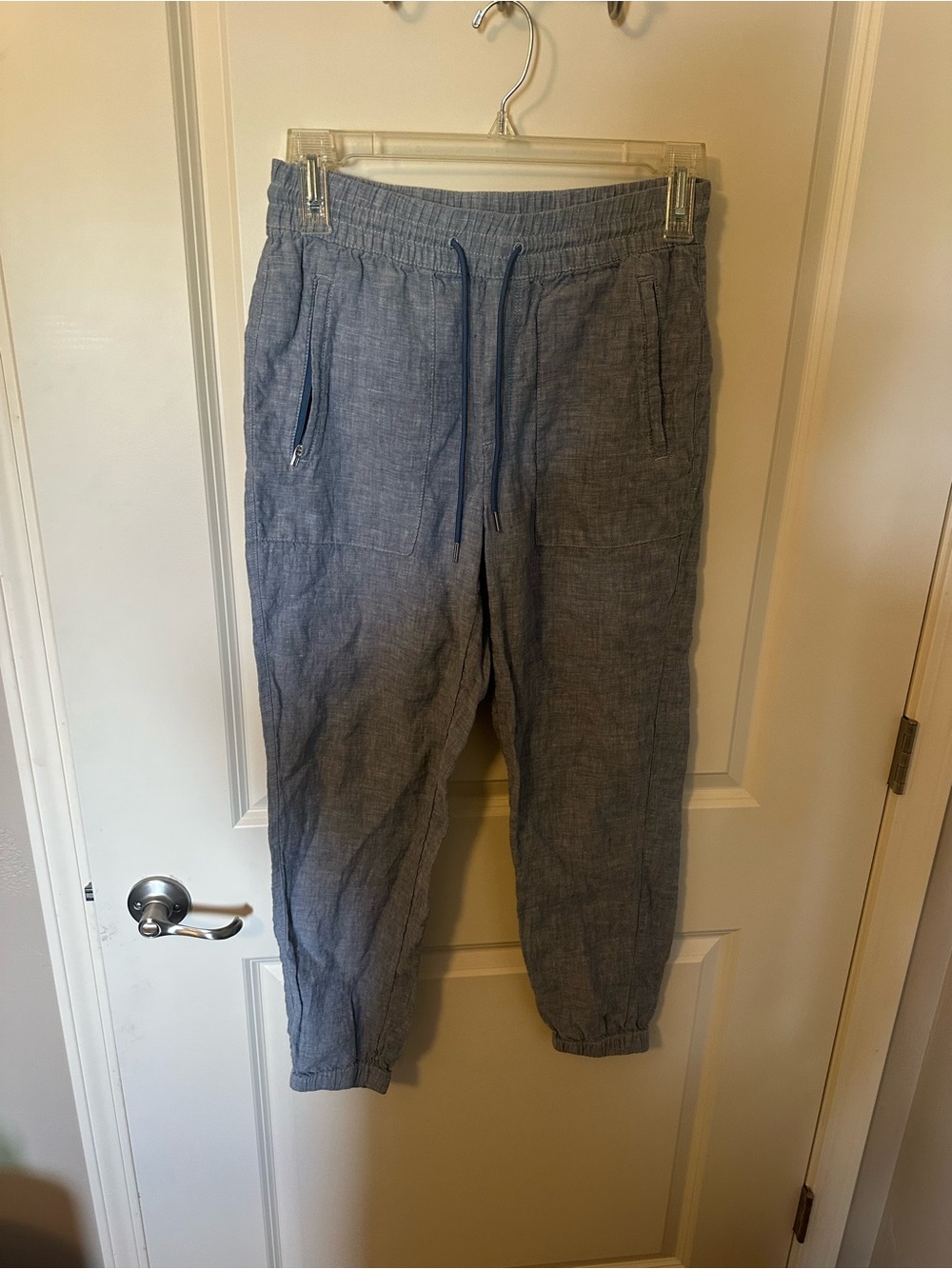 Athleta Women’s joggers